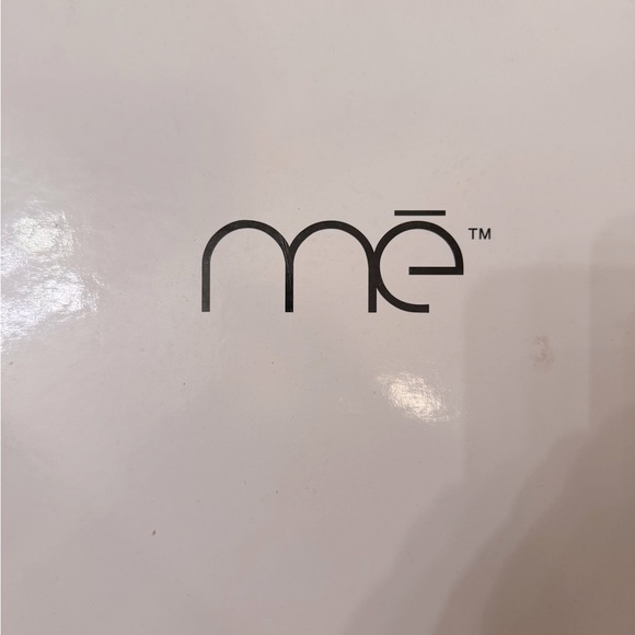 mē Sleek Professional At
Home Face & Body
Permanent Hair
Reduction System - Picture 12 of 15